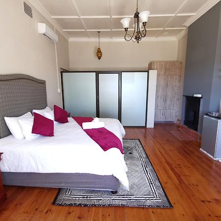 Lucolo Palace B&B Aliwal North Kültér fotó