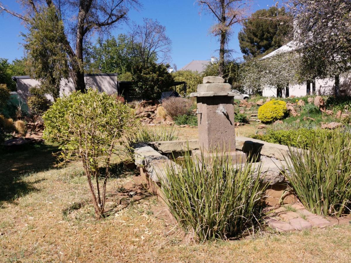 Lucolo Palace B&B Aliwal North Kültér fotó